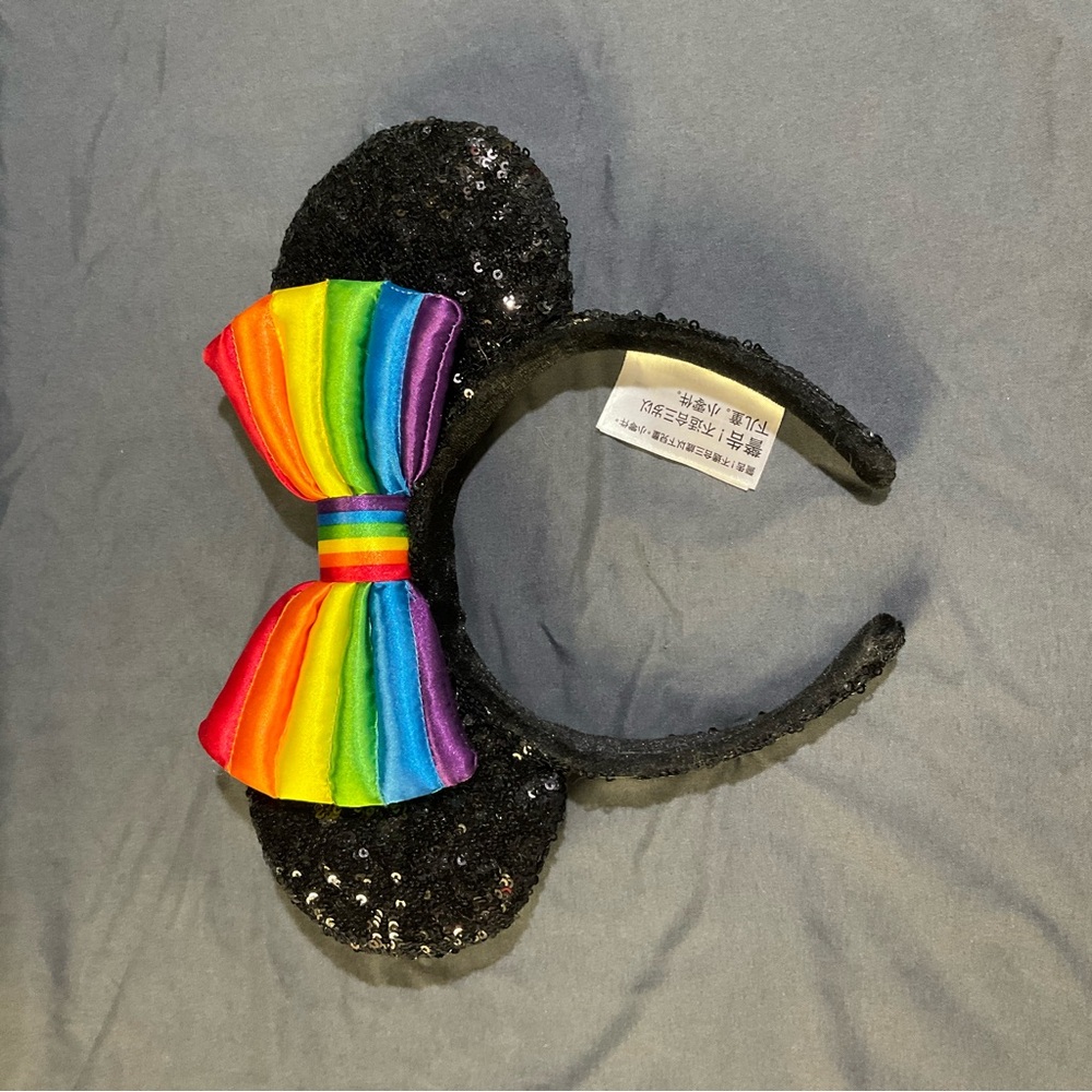 Disney Black Sequin Ears with Rainbow Bow - Picture 7 of 7